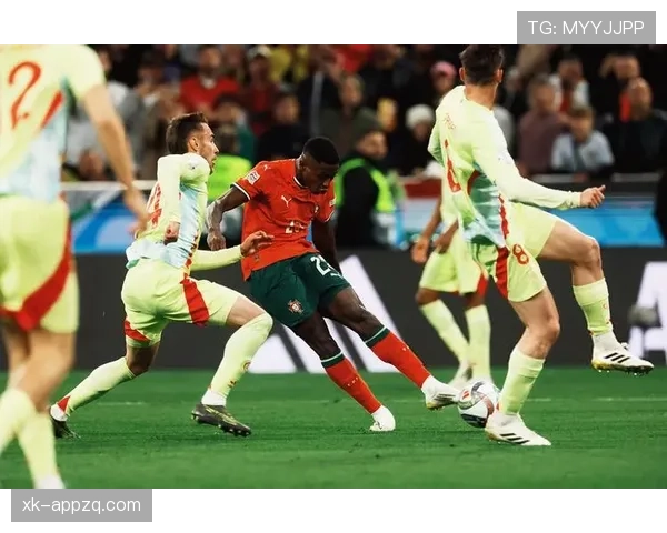 亚马尔 vs 少年罗纳尔多：大赛表现与成长轨迹对比